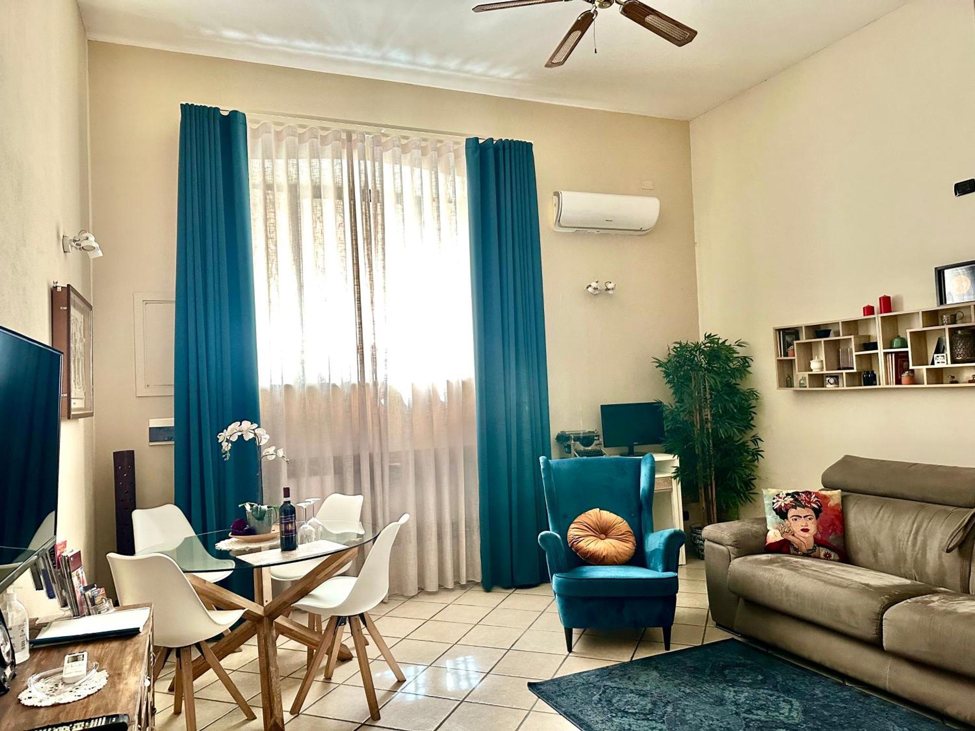 Casa Andrea - Plebiscito Napoli